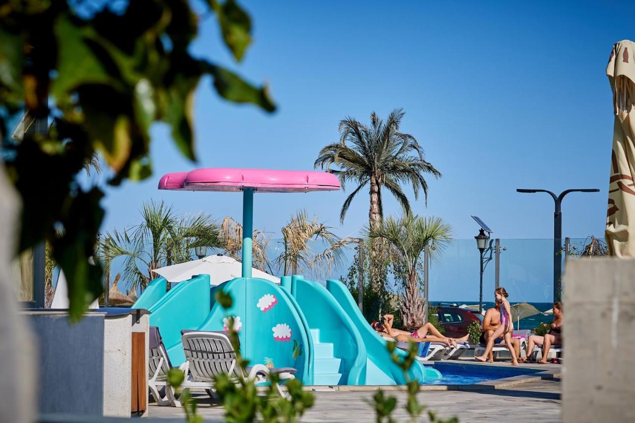 Cermar Apartment- Spa N Pool Beach Resort- Parking Mamaia Kültér fotó